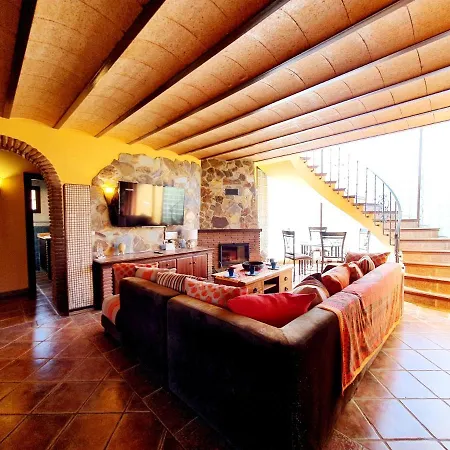 Casa Rural - Serrano House