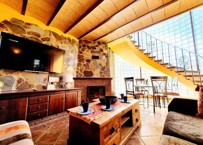 Casa Rural - Serrano House Сasa de vacaciones Málaga